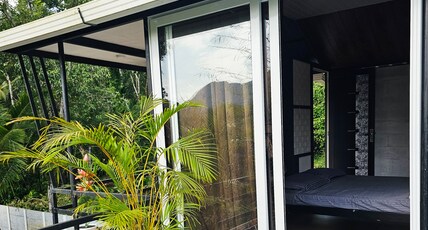 Private Stay in Wayanad- Valiyattu Nest Homestay Room Type - Bedroom with balcony garden view