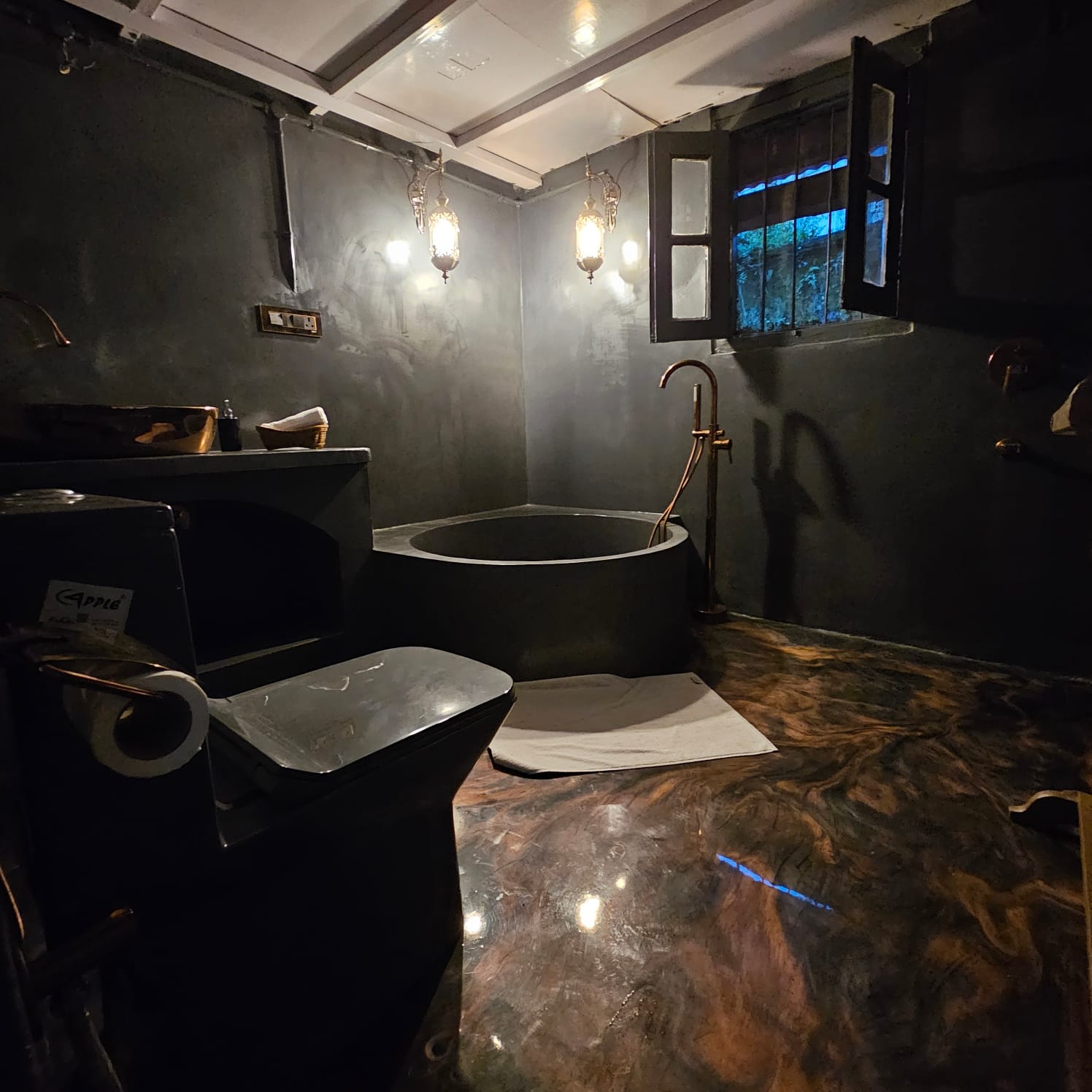 Aberfoyle Cottage : A heritage Experience - Tap to explore photos