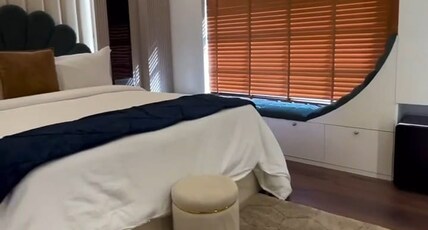 Ivaansh international Luxury Houseboat Room Type - Premium rooms with lake view