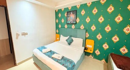 FabHotel Prime Perfectionist Room Type - Deluxe Room