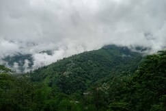 U turn Moktan Homestay