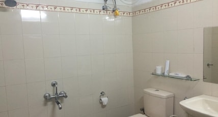 Hotel Acacia Room Type - Deluxe Double Ac Hotel Acacia Room Type - Deluxe Double Ac