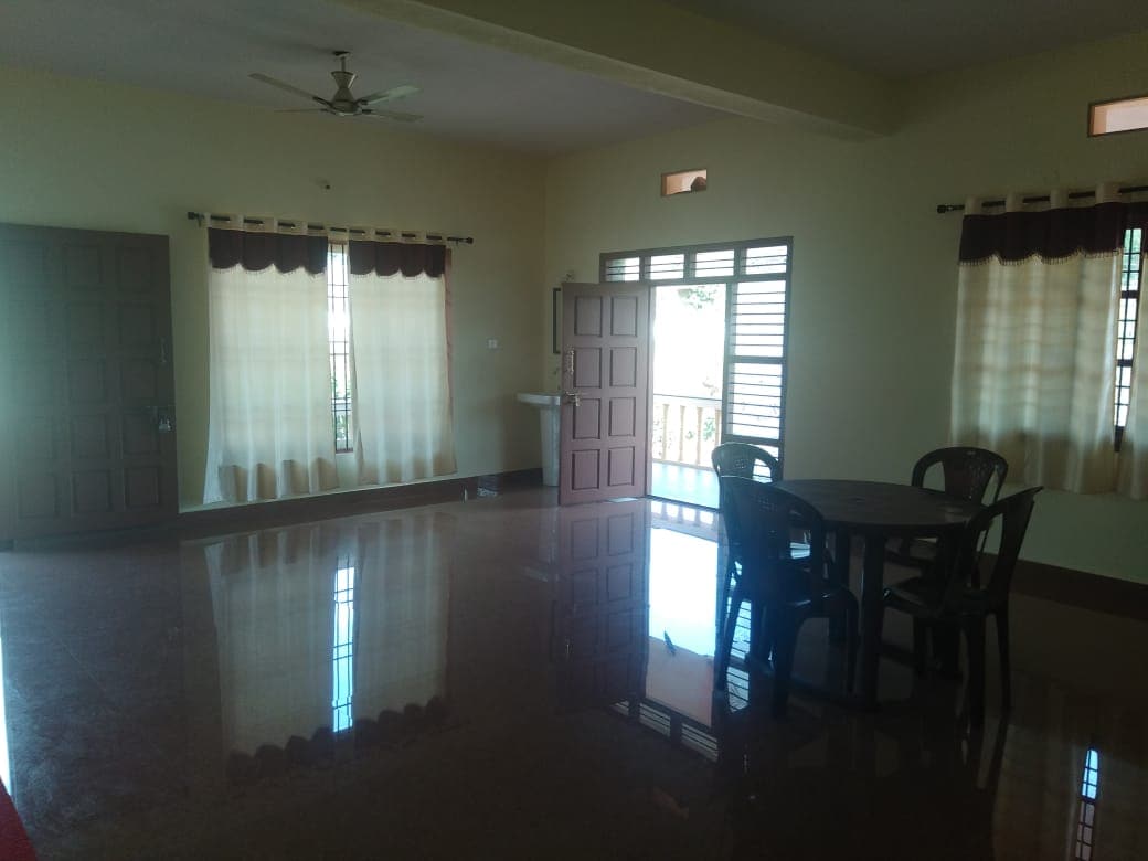 Sri Matha Home stay - Tap to explore photos