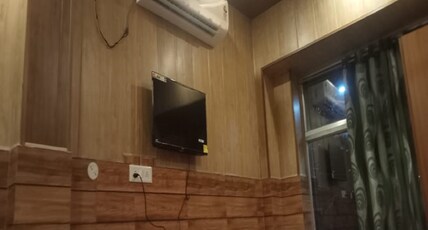 Hotel Rishi raj Room Type - Standard Room