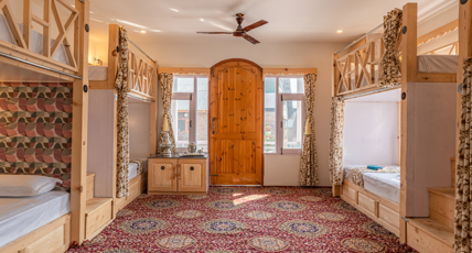 Moustache Srinagar Room Type - 8 Bed Mixed Dorm