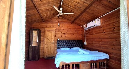 Brendon's Beach Cottages Palolem Room Type - Side Sea View First Floor
