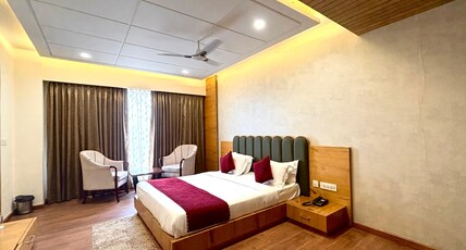 Hotel DK Radiance, Kurukshetra Room Type - Super Deluxe Room