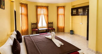 White Legacy Room Type - Family Quadruple Room Type 1