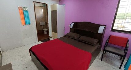 Delux home stay Room Type - 403-Delux Master Bedroom-4TH Floor-No Lift-NoTv