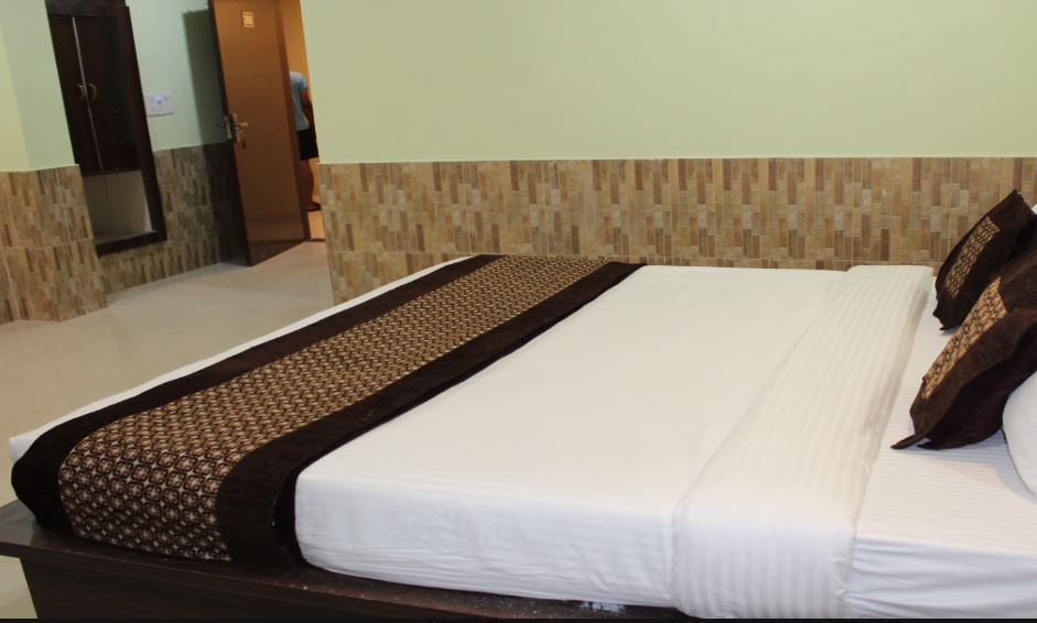 V  Rooms Haridwar - Tap to explore photos