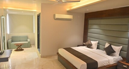 Hotel Saket Gange Room Type - Family Suite