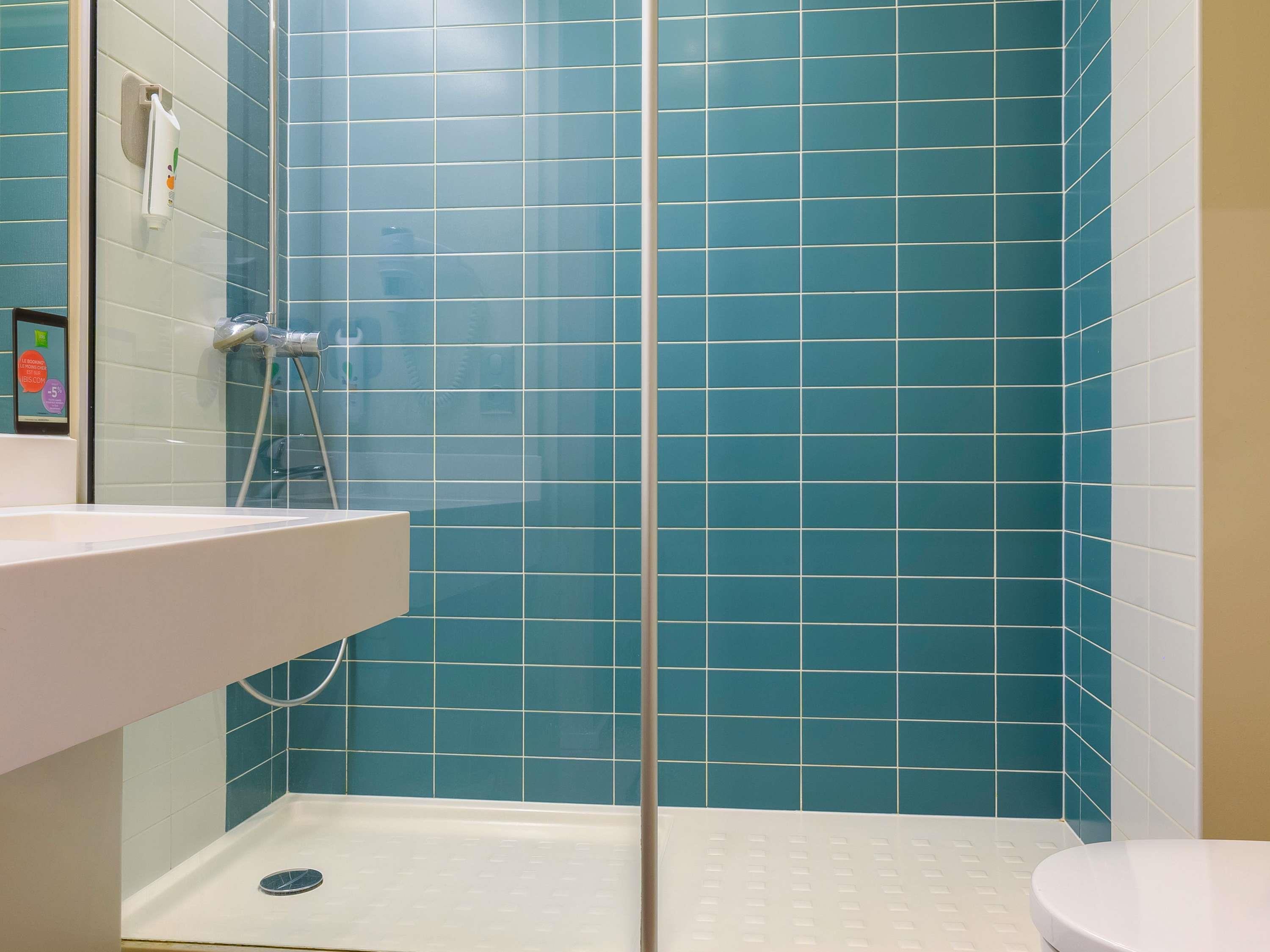ibis Styles Tours Centre - Tap to explore photos