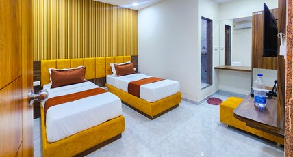 Hotel Nova Blue Room Type - Blue Premium Twin Bed