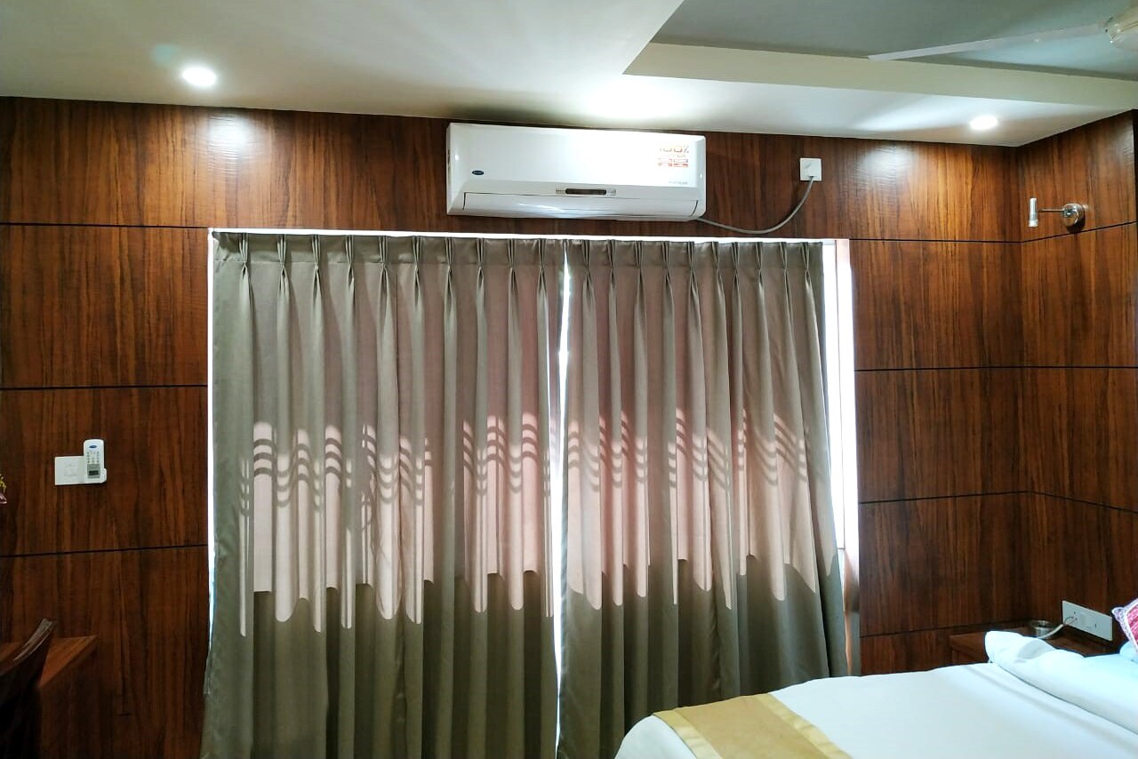 Hotel Welkin Residency - Tap to explore photos