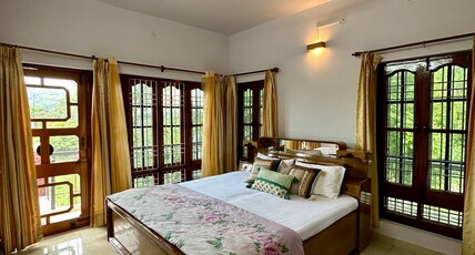 SNOW BISCUIT DHARAMSHALA Room Type - Three-Bedroom Apartment with Terrace