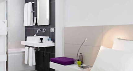 Novotel Suites Malaga Centro Room Type - Superior Suite with double bed and two single sofa beds