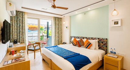 The Beachwalk Resort by Acron Room Type - Poolside Sundowner Room