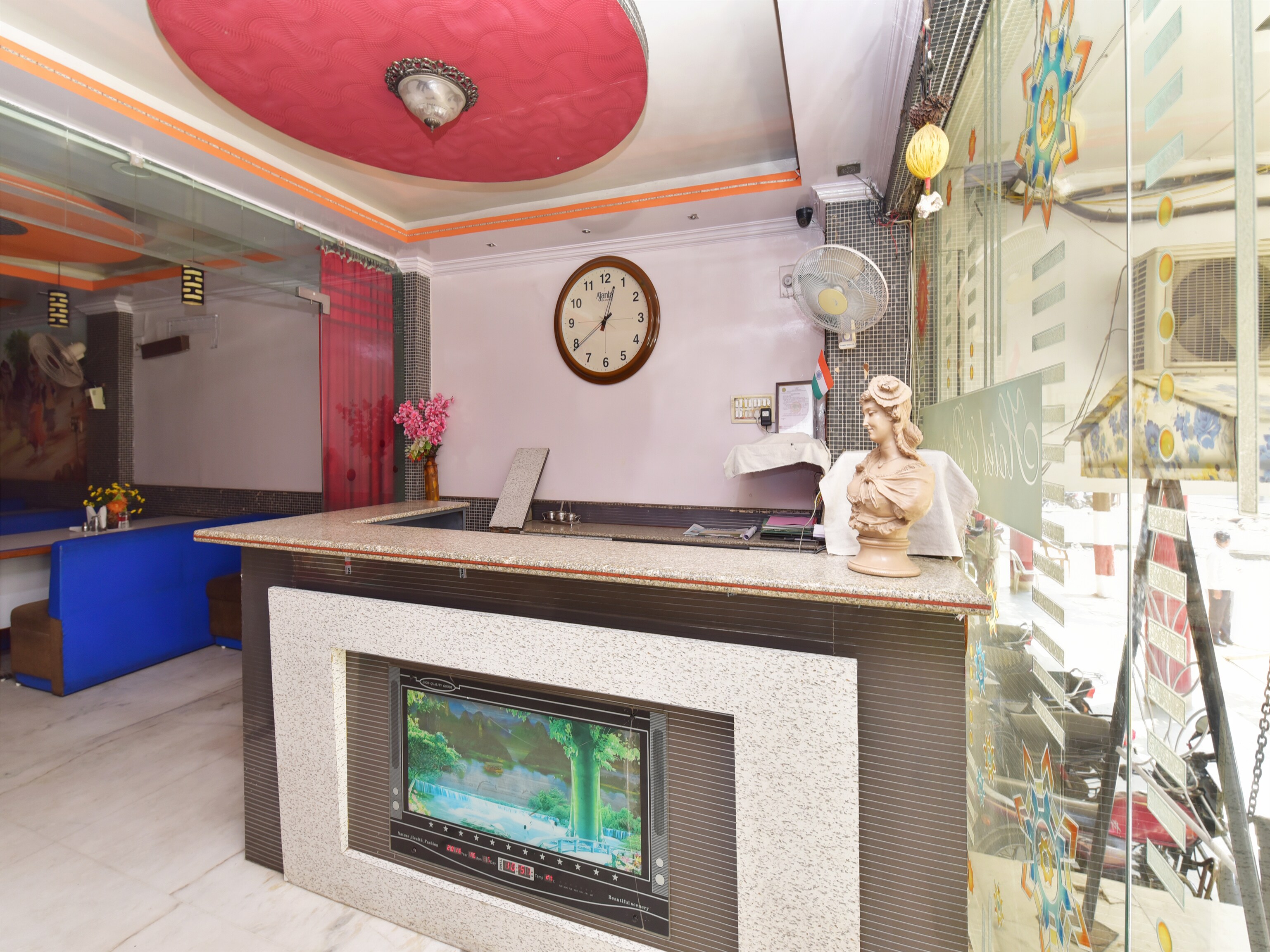 Main gallery