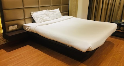 Royal Garden Resort (FREE WATER PARK ENTRY) Room Type - Deluxe Room Royal Garden Resort (FREE WATER PARK ENTRY) Room Type - Deluxe Room