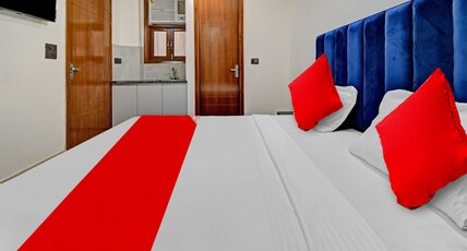 Hotel O Sai Kripa Stay Room Type - Deluxe