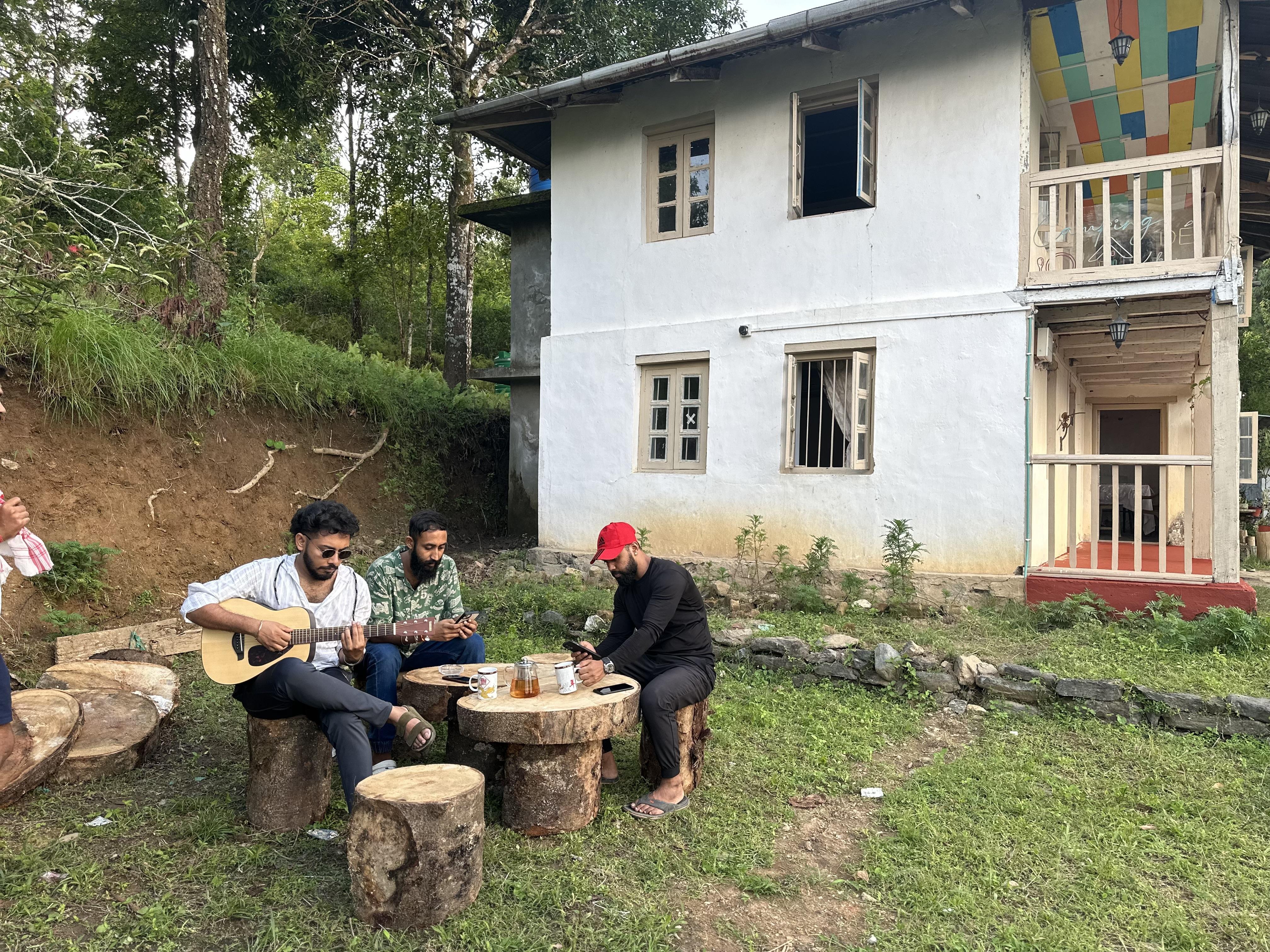 Camping De Kalimpong || 3BHK Entire Apartment - Tap to explore photos