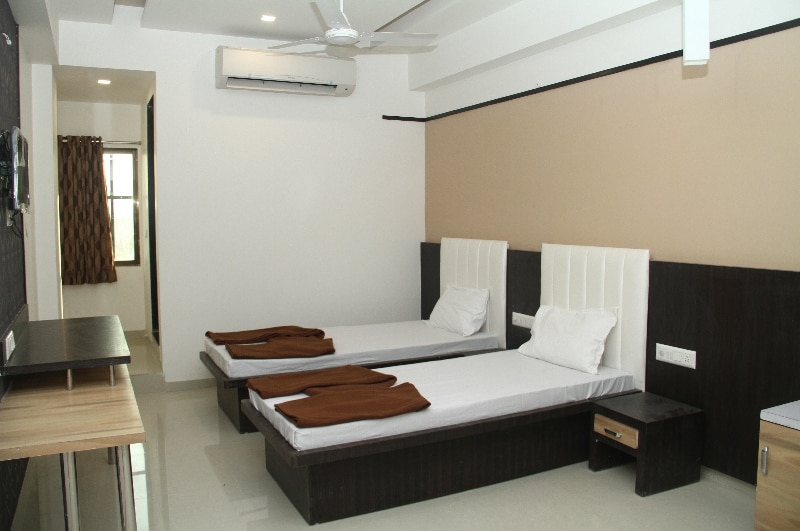 Hotel Marigold - Tap to explore photos