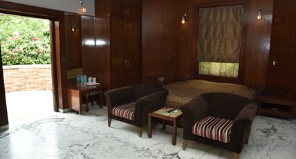Otara (Luxury Home Stay) Room Type - Grand Deluxe Room