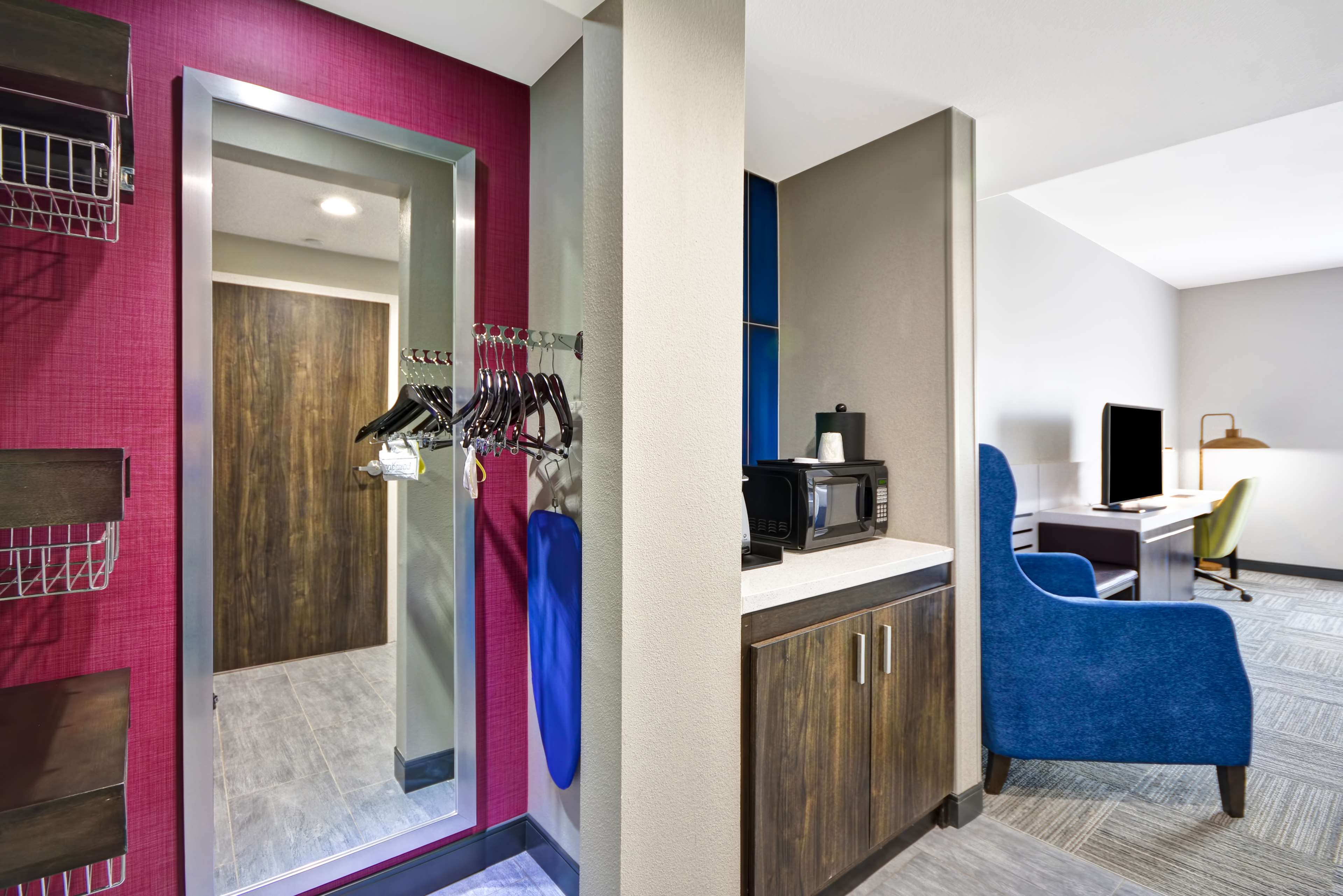 Hilton Garden Inn Tulsa-Broken Arrow - Tap to explore photos