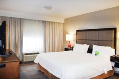 Hampton Inn & Suites by Hilton Calgary University NW