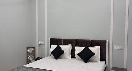 Stone farm house Room Type - DELUXE ROOM-4