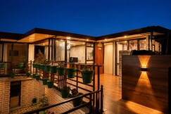 Aroha Hills 2BHK Mountain Retreat in Dharamshala