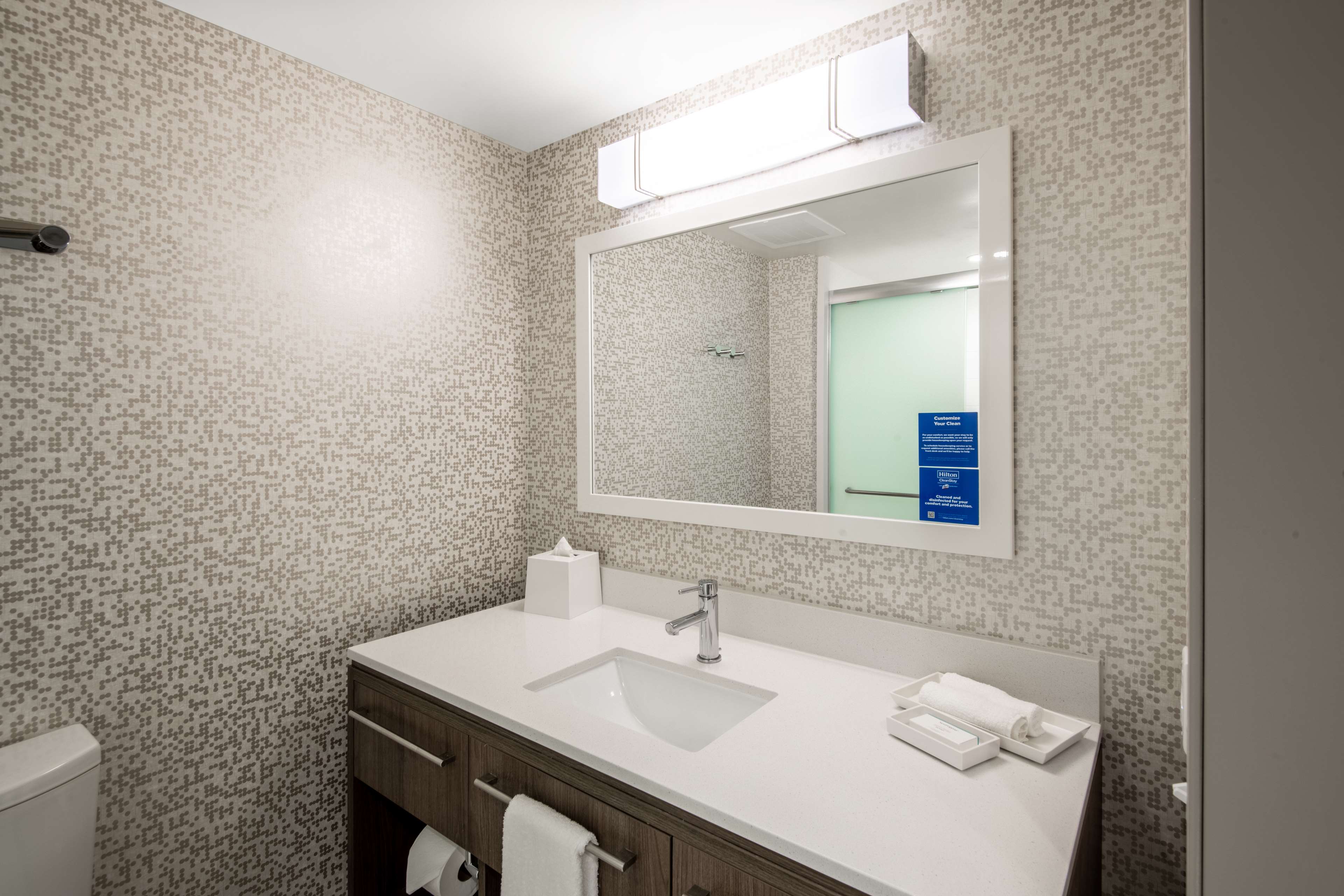Home2 Suites by Hilton Phoenix Airport North, AZ - Tap to explore photos