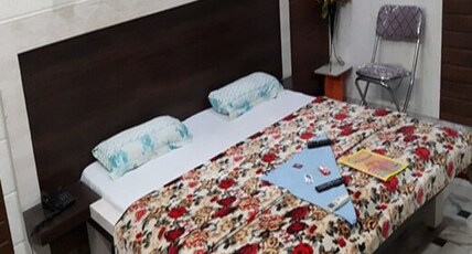 Hotel Khurana Palace Room Type - Saver Double