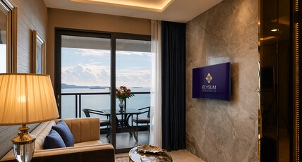 The Elysium Pratumnak Pattaya - By SHG Room Type - Penthouse Sea view