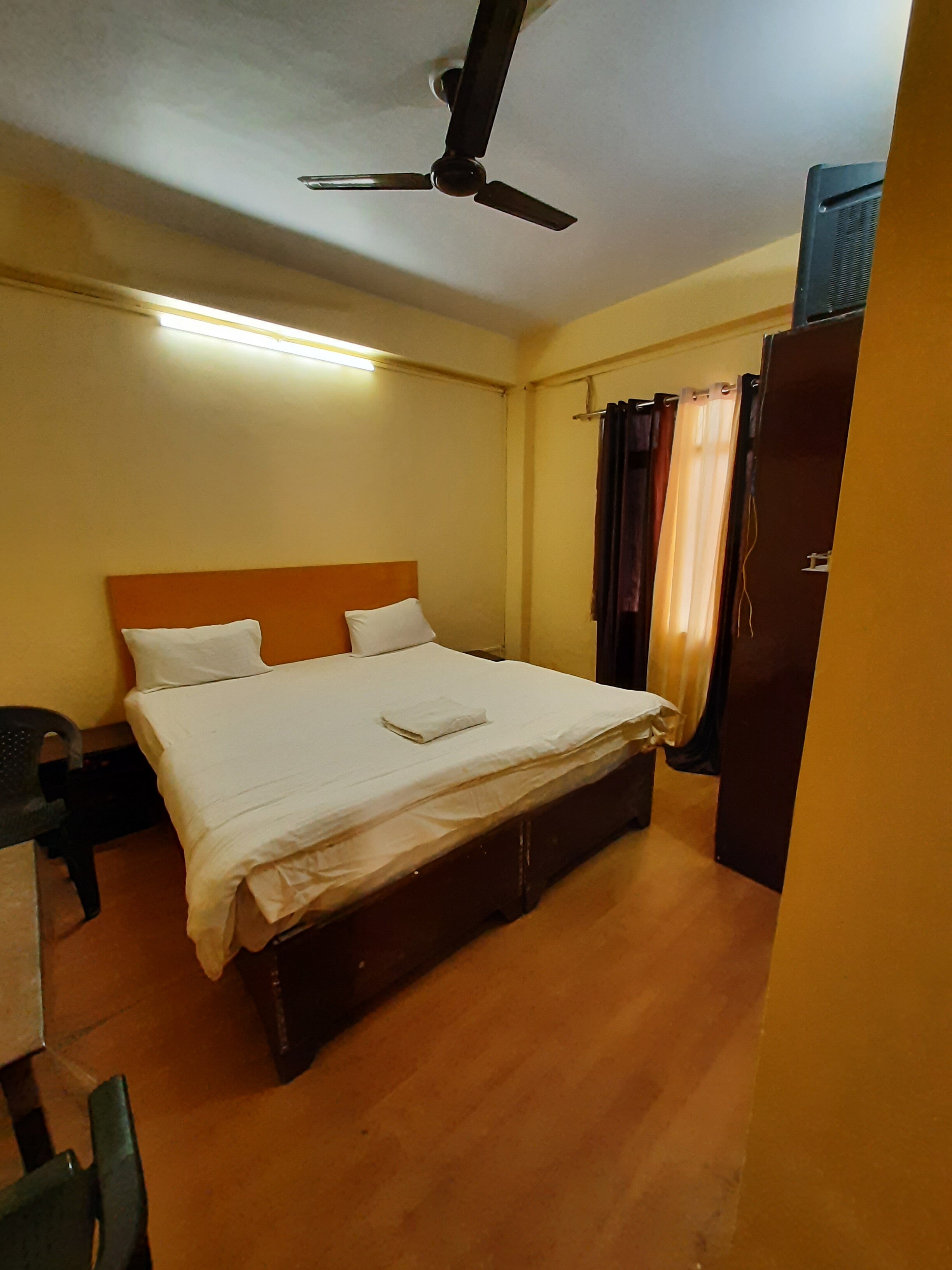 345 Degree Hotel & Resturant - Tap to explore photos