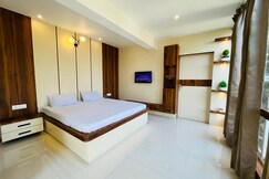 The White House , Nainital