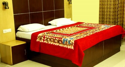 Hotel Ambika Room Type - Deluxe Non AC