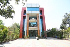 Blu Mango Hotel & Restaurant