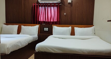 Amber Guest House Room Type - Quadruple Room