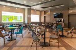 Holiday Inn Express & Suites TIJUANA OTAY