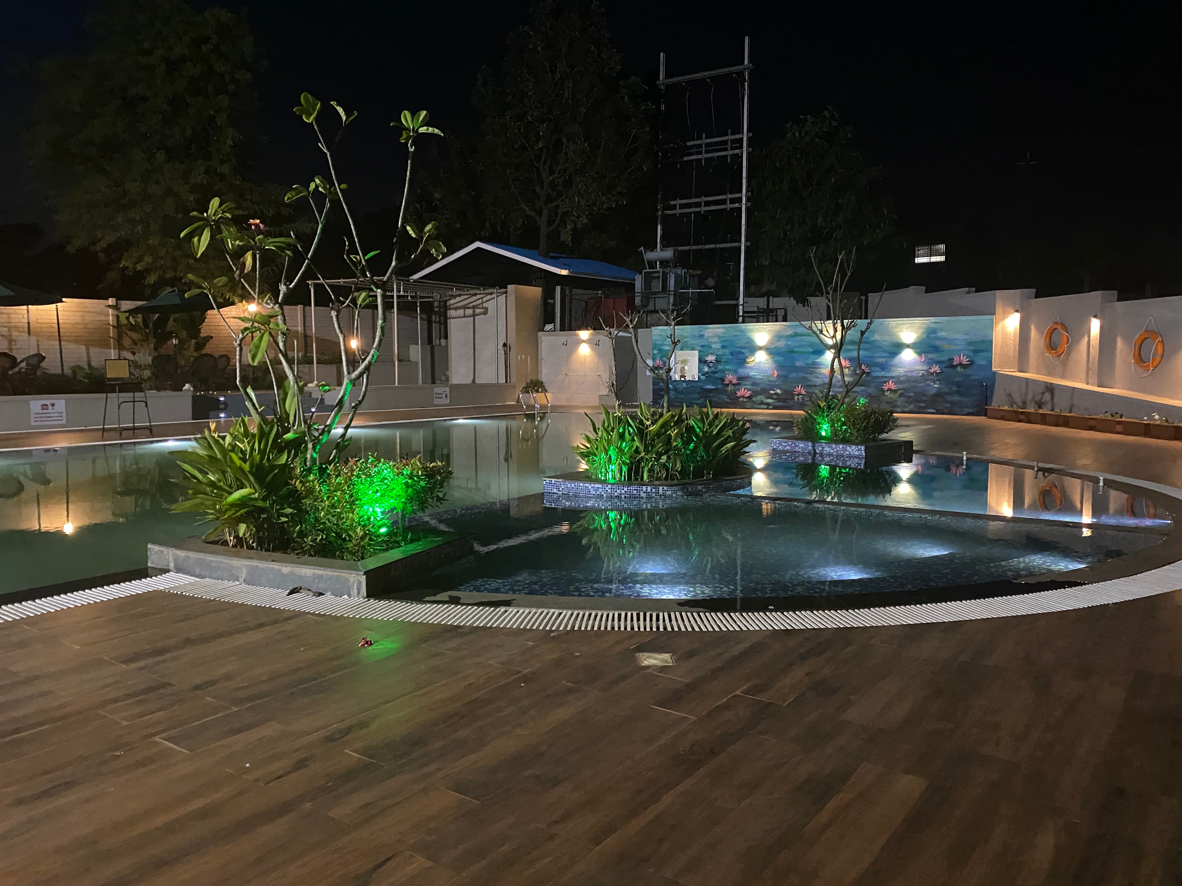PUSHPAM SANSKRUTI SUITES & VILLAS RESORT - Tap to explore photos