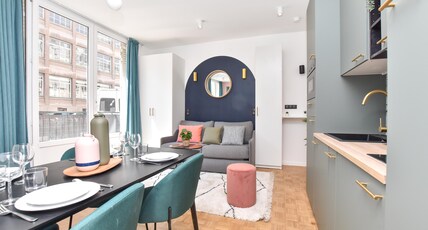 Charming and cosy flat next to the Eiffel Tower Room Type - Charming and cosy flat next to the Eiffel Tower