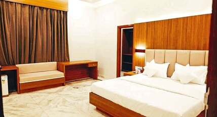hotel gardenia inn Room Type - DELUXE