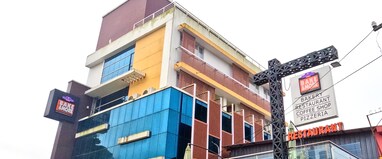 Himalaya Hotels