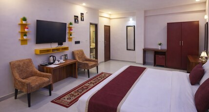Pavitram Hotel & Banquet Room Type - Premium AC Room