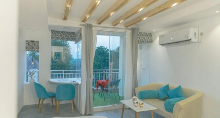 HKV Luxury Vibes Stay Room Type - Casa Paradise By Luxury Vibes Stay