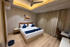 Hotel Satnam