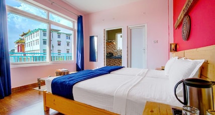 Chokling ArtHouse - The Treasure of Himalayas Room Type - Deluxe Room with Kitchen - Monastery and Mountain View