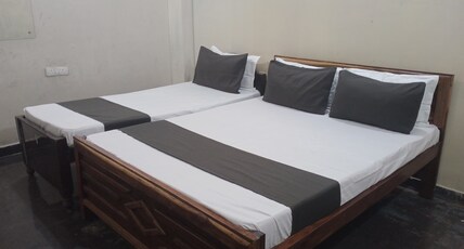Yogeshwar guest house Room Type - 303