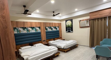Hotel M Plaza New Digha Room Type - Executive Family Room (Road View) With Bathtub & Balcony